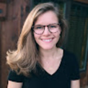 Meet your Posher, Abby